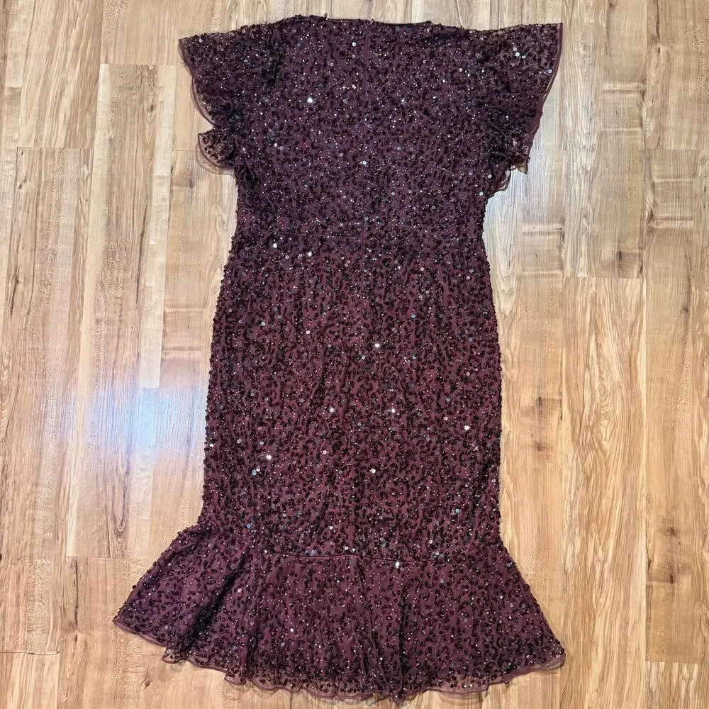 MacDuggal Sequined Vneck Gown Garnet Red Flutter Sleeve Trumpet Sleeve Dress 14
